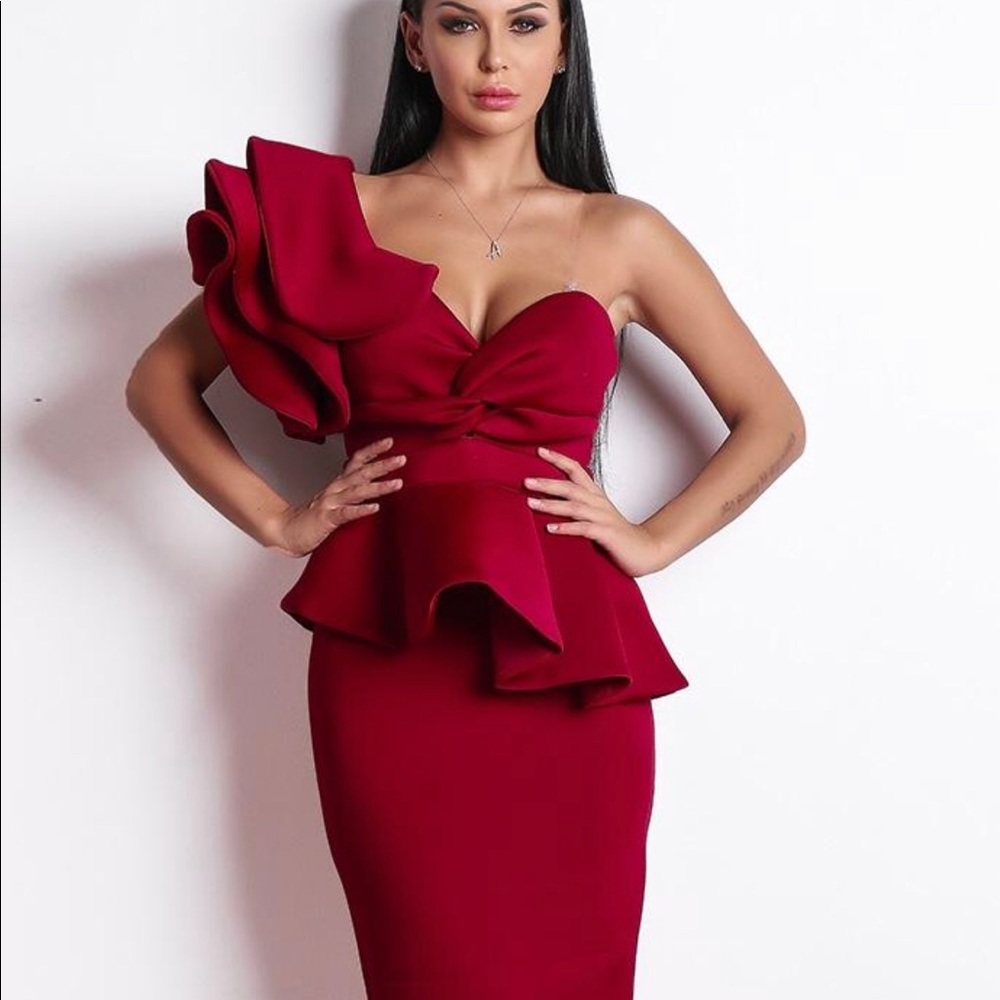 One shoulder couture midi dress